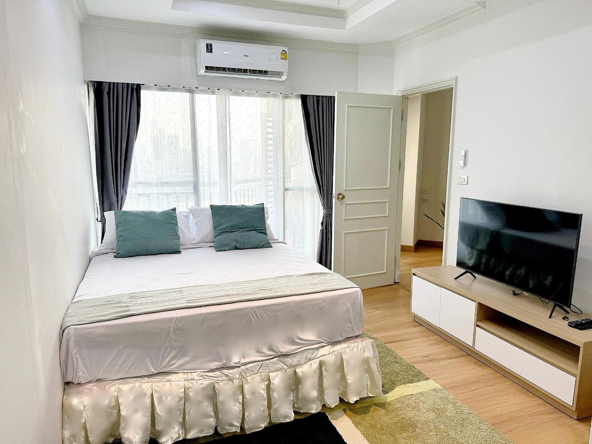 Grand Diamond Condominium Bangkok Dış mekan fotoğraf